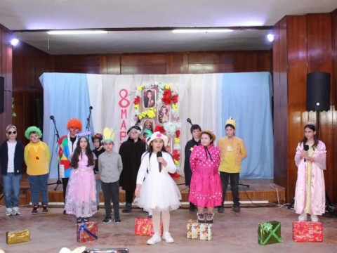 Тържеството „Мисия Жена“ събра препълнена зала в Котел