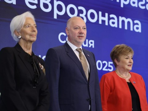 Премиерът Желязков: Еврото е стратегически избор за България