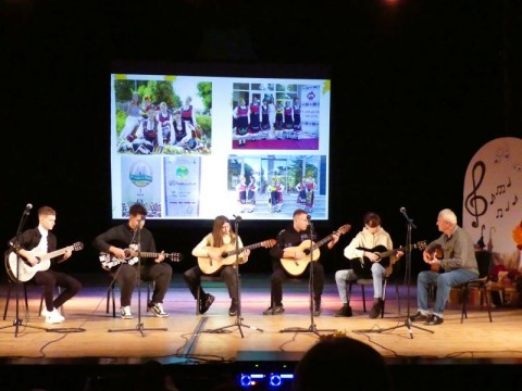 Вълнуваща Вечер на читалище „Напредък-2001“ озари Празника на Нова Загора