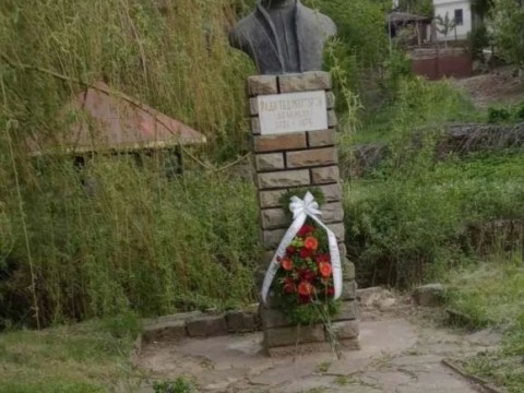 Нейково отбеляза 149 години от Априлското въстание с тържествена церемония и заря