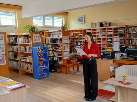 Библиотека „Зора“ се включи в Националния маратон на четенето с литературен урок за Христо Смирненски