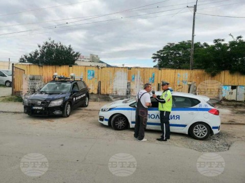 Полицейска акция срещу търговия с гласове се извършва в област Сливен
