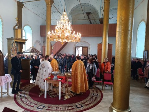 Жителите на село Желю войвода празнуват Архангеловден 