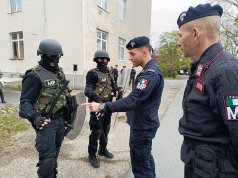 Демонстрации и награди за празника на Военна полиция в Сливен 