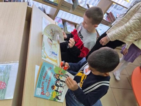 Приключиха инициативите на РБ „Сава Доброплодни“ за Националния ден на четенето