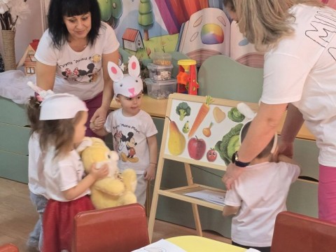 „Утринна история“ – споделена грижа и споделен успех в яслените групи на ДГ „Еделвайс“