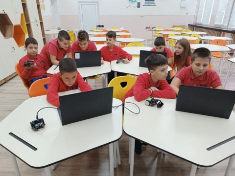 Група по интереси