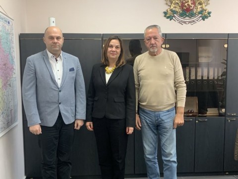 Божурски-EVN1225