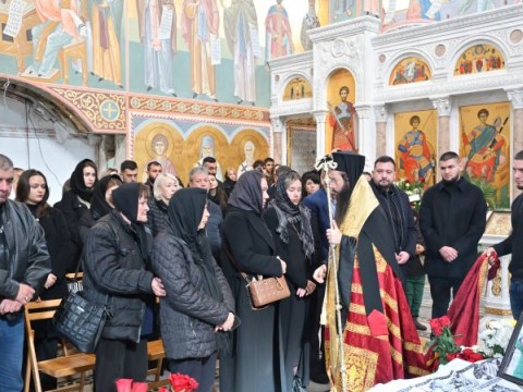 Опело Теодор Бургас 7