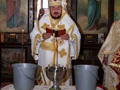 Тържествено преосветиха храм „Св. Петка“ в Твърдица и отслужиха литургия на Потопената църква