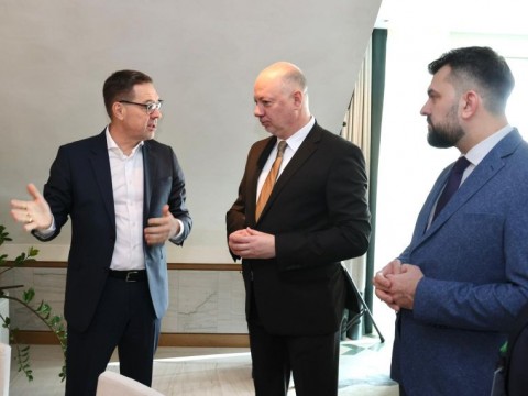 Възможностите за съвместни проекти обсъдиха премиерът Желязков и ръководството на Шварц Групе