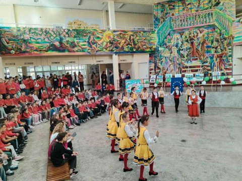 Ден на споделения опит