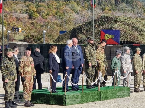 Премиерът и министърът на отбраната бяха гости на командно-щабно учение на Многонационалната бойна група на НАТО в България