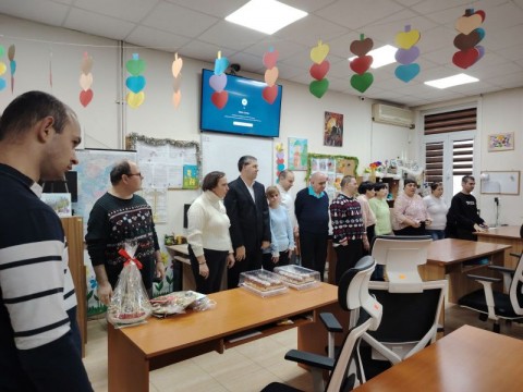 Сливенска митрополия посети фондация „Милосърдие“ и Дома за стари хора в Сливен