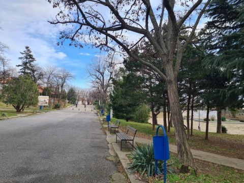 Градската градина в Сливен