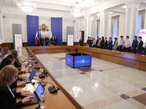 Радев: Икономическият потенциал вече зависи и от изкуствения интелект