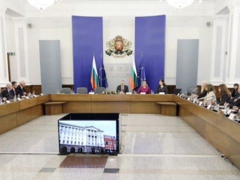 Гюров към областните управители