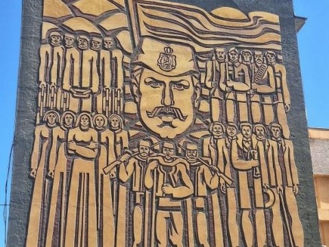 Възстановена емблематична фасада на сграда в Сливен
