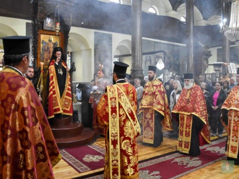 Празнична вечерня в храм “Св. Георги” в Ямбол