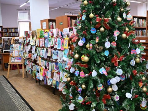 „Коледна магия“ 2025 завърши с награждаване в Регионална библиотека „Сава Доброплодни“ – Сливен