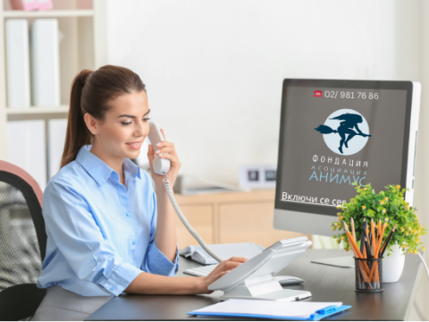 Стани гласът, който спасява животи. Бъди доброволец в горещата линия за пострадали от насилие