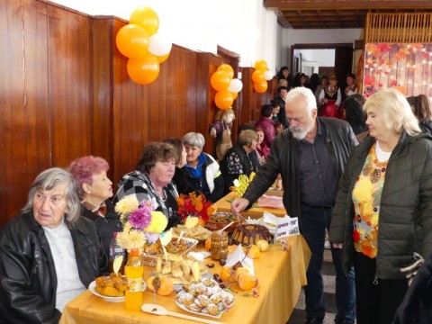 Коньово отпразнува Празника на тиквата с много вкус, настроение и традиции