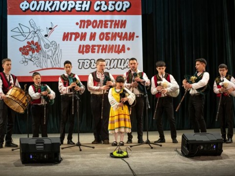 Над 350 участници събра юбилейният събор „Пролетни игри и обичаи – Цветница“ в Твърдица