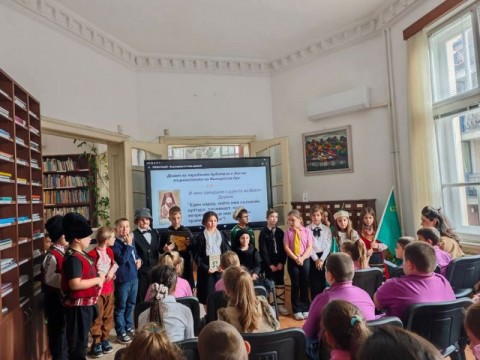 Изложбата за Сава Доброплодни привлече рекорден брой посетители в Сливен