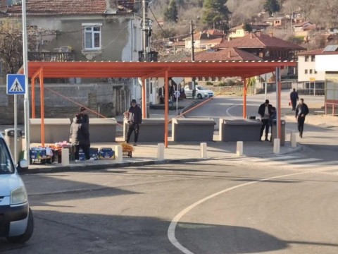 Община Котел обновява инфраструктурата в града и населените места с мащабна програма от ремонтни дейности