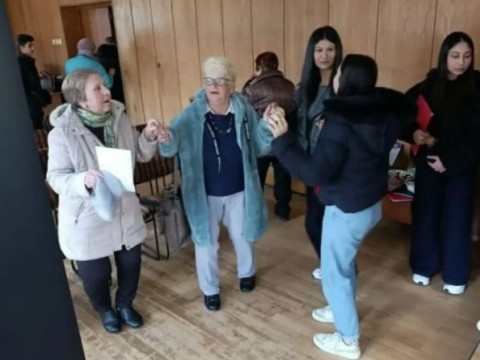 Среща на поколенията отбеляза Първа пролет в Котел