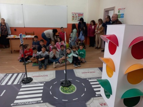 Ден, посветен на безопасността на движението по пътищата!