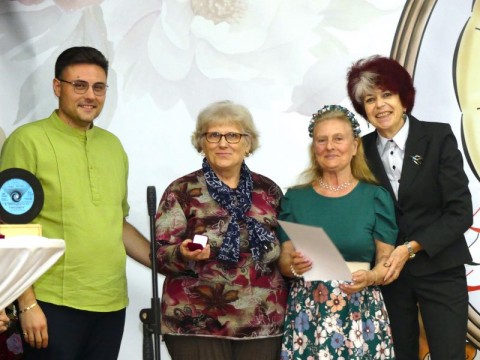 Над 280 участници от страната събра Националният фестивал „В прегръдката на Танголита“ в Нова Загора