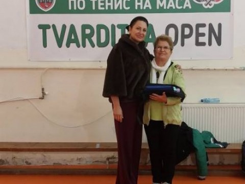 Открит турнир по тенис на маса в Твърдица – спортен дух, емоции и отлични резултати!