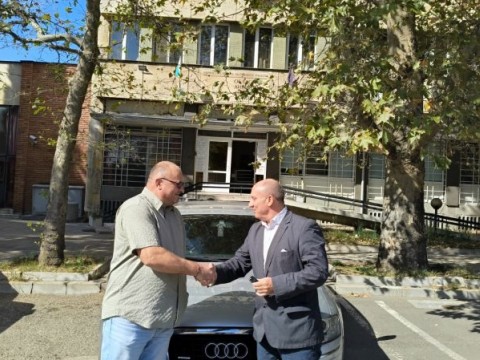 Областна администрация дари лек автомобил за нуждите на полицията в Сливен