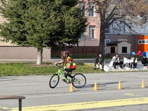 Състезание