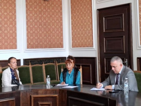 Priemen den