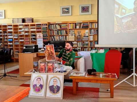 Д-р Искрен Красимиров представи в Сливен книгата си за Априлското въстание