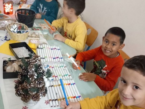  Коледно настроение в ОУ „Панайот Хитов“