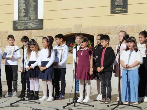 Котел отбеляза Деня на народните будители и празника на града с тържествена програма и послание за духовна сила и гордост