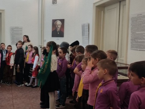 Изложбата за Сава Доброплодни привлече рекорден брой посетители в Сливен