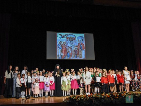 Благотворителен концерт „Деца за деца – дар от любов“ в зала „Сливен“