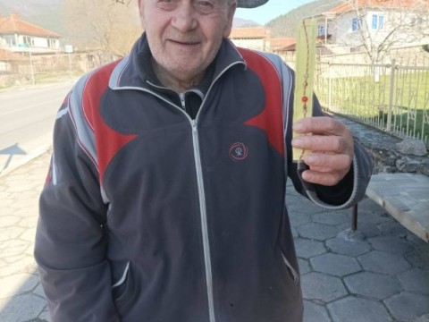 Домашният социален патронаж в Твърдица и Шивачево зарадва потребителите с мартенички