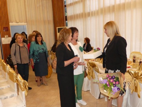 Нова Загора почете хората на духа и знанието с емоционален прием преди 24 май