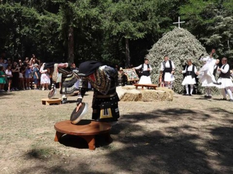 Котел отбелязва десет години от Фестивала на етносите, багрите и котленския килим