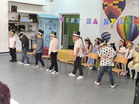 Тържество на първокласниците от ОУ „Панайот Хитов“