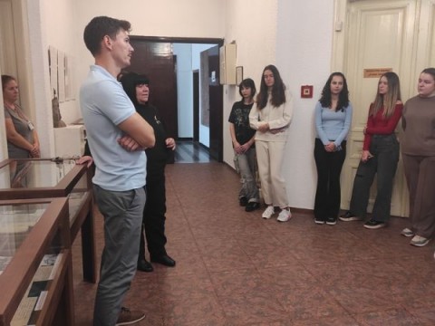 Изложбата за Сава Доброплодни привлече рекорден брой посетители в Сливен