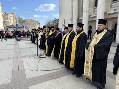 Освещаване на храм