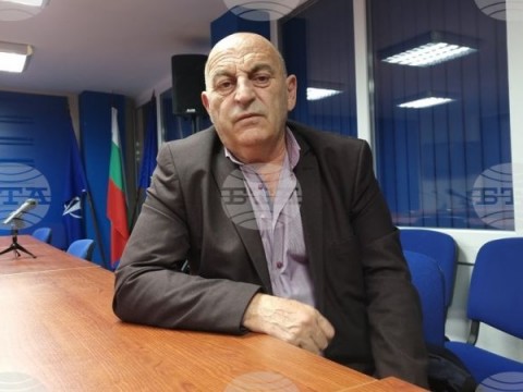 кметът Атанас Атанасов