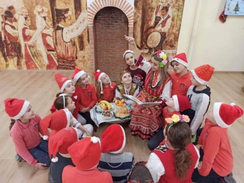 Работилница за сурвакници