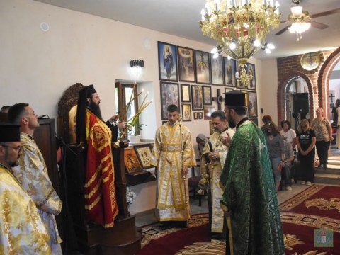Празнична вечерня за празника на Света Троица 